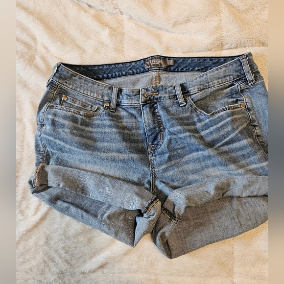 torrid Pants - EUC Torrid Jean Shorts